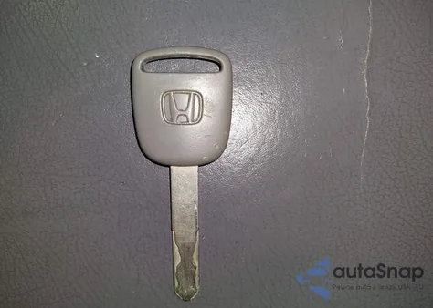 2004 Honda Accord 2.4 Lx z USA, uszkodzony, nr VIN 1HGCM56374A047141